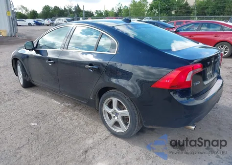2013 Volvo S60 T5 из США, поврежденный, VIN YV1612FS1D2220344